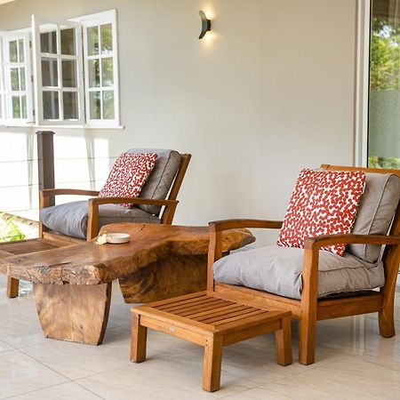 Anse Boudin Chalets & Villa 昂斯拉齐奥 外观 照片