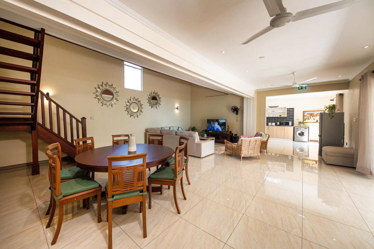Anse Boudin Chalets & Villa 昂斯拉齐奥 外观 照片