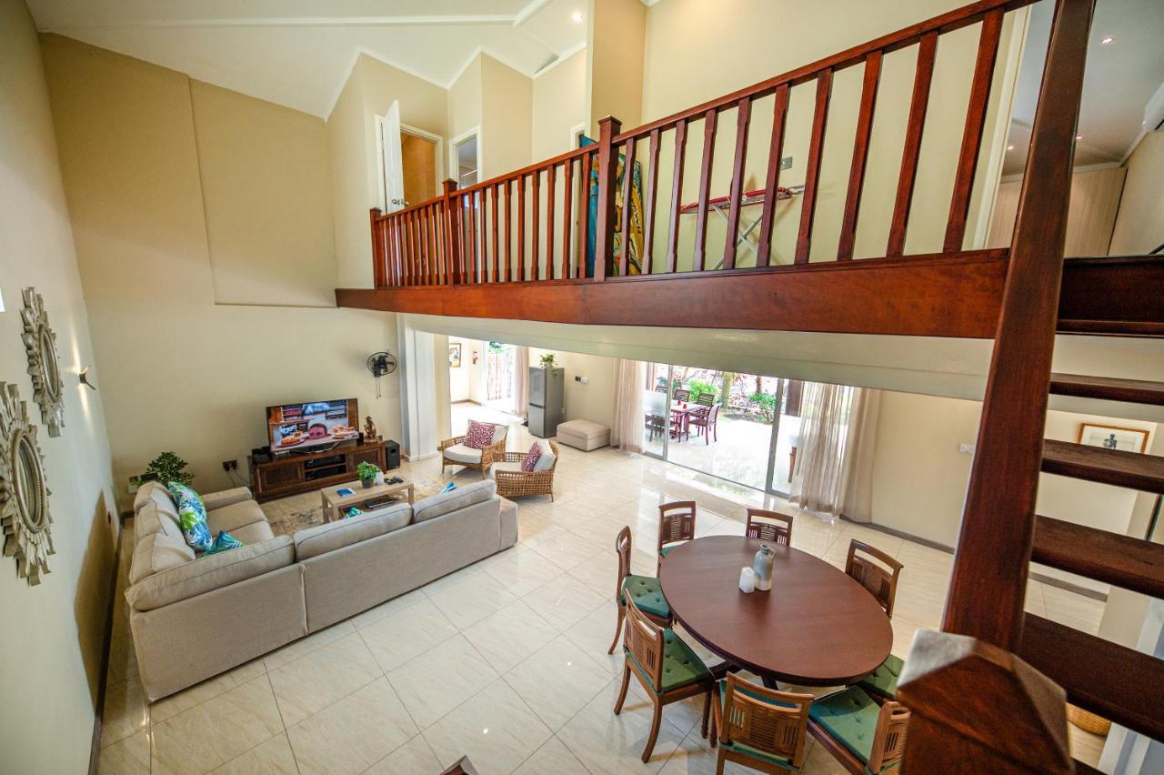 Anse Boudin Chalets & Villa 昂斯拉齐奥 外观 照片