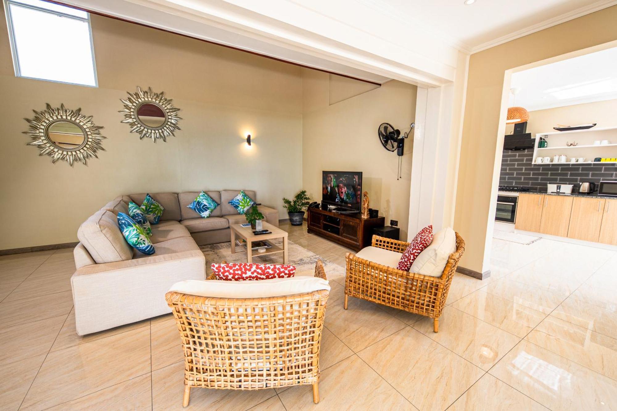 Anse Boudin Chalets & Villa 昂斯拉齐奥 外观 照片